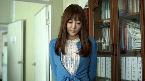 莉莉在线观看,揭秘网络世界的青春传奇  第3张